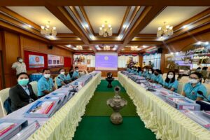 ศึกษาดูงานสถานศึกษารางวัลพระราชทาน เพื่อเรียนรู้และศึกษาแนวทางการประเมินสถานศึกษาอาชีวศึกษาเพื่อรับรางวัลพระราชทาน ณ วิทยาลัยการอาชีพโพธิ์ทอง จังหวัดอ่างทอง
